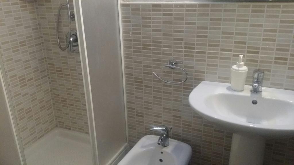 Lanza Hotel Catânia Quarto foto